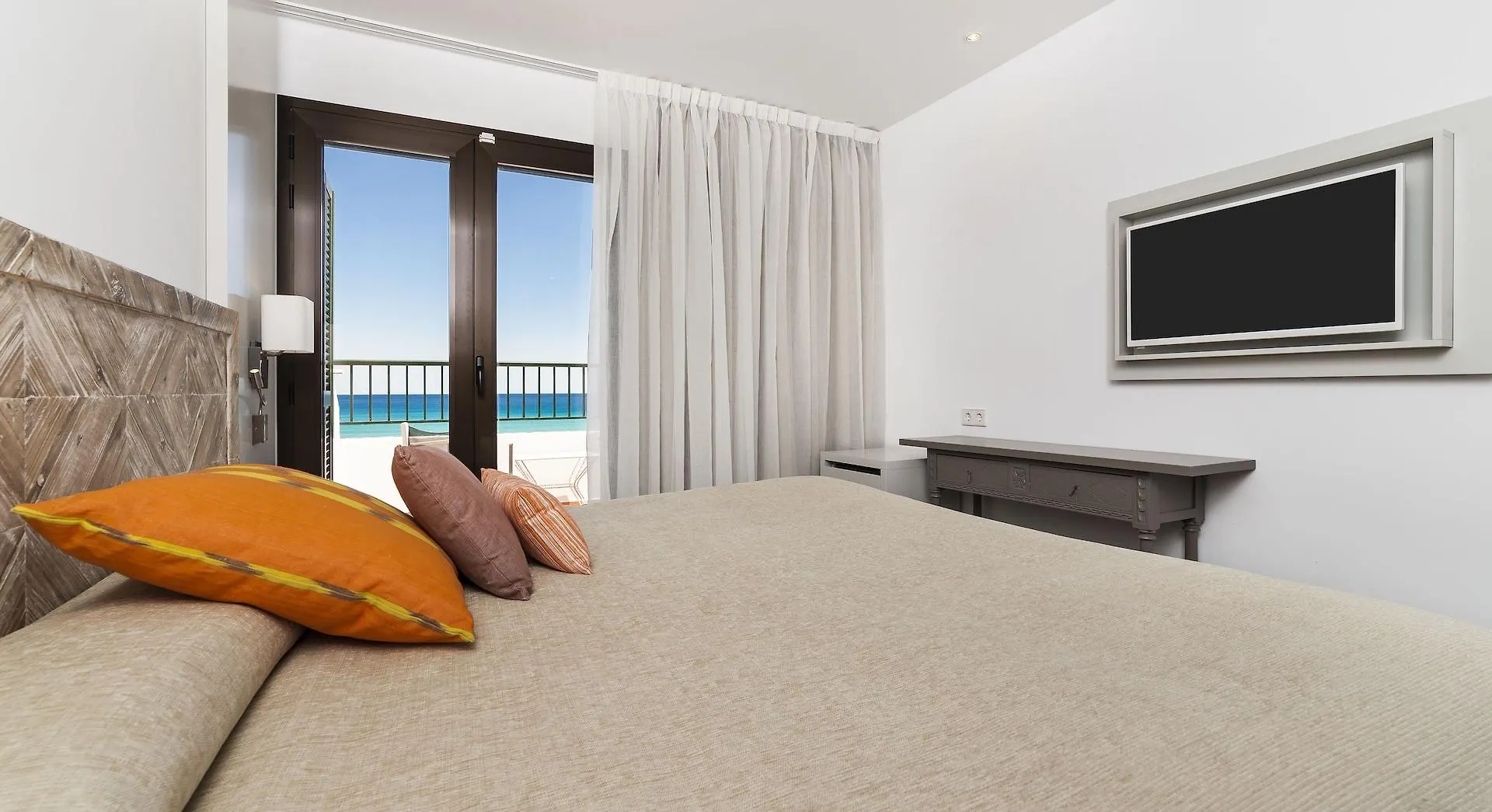Hotel Hoposa Niu à Cala de Sant Vicenc Espagne