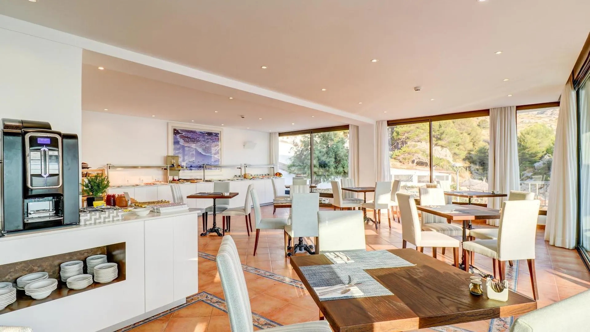Hotel Hoposa Niu à Cala de Sant Vicenc 4*,  Espagne